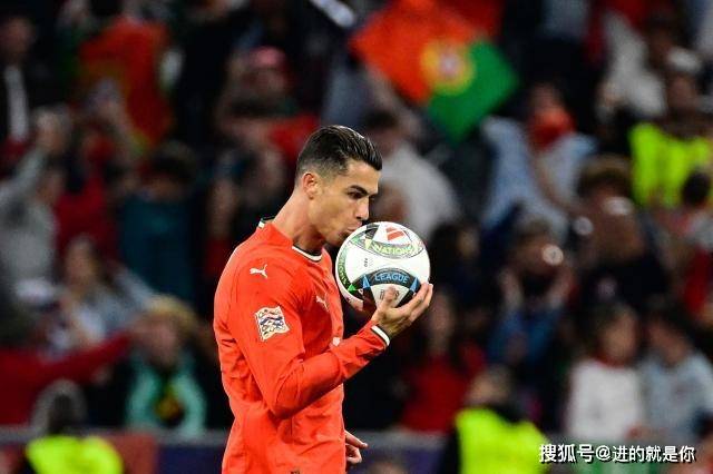 电竞国家队赛后接受采访：C罗是我最难对付的对手